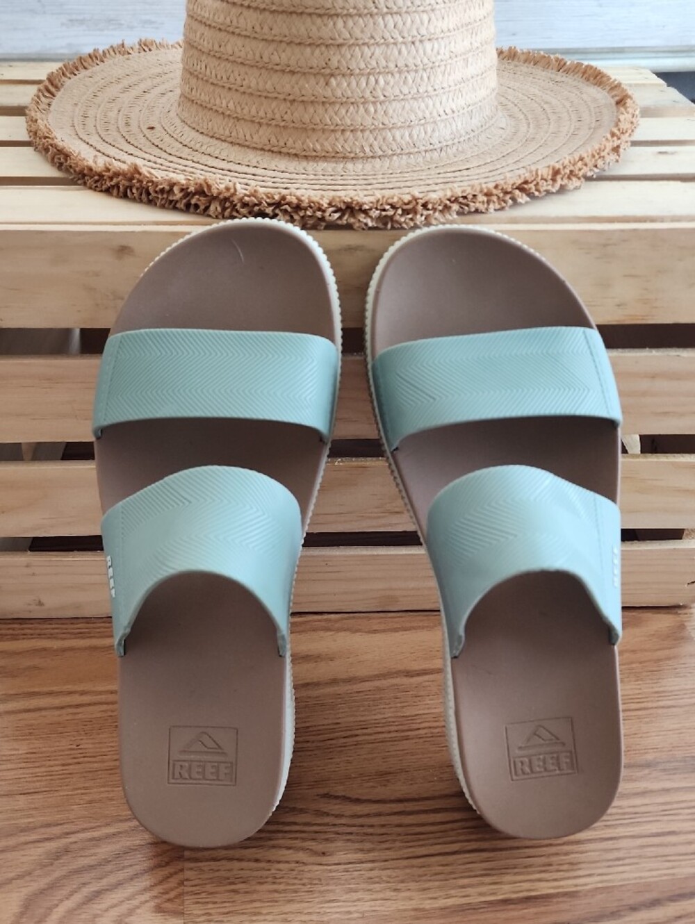 Reef Women's Sage Green Platform Sandals - Picture 3 of 5